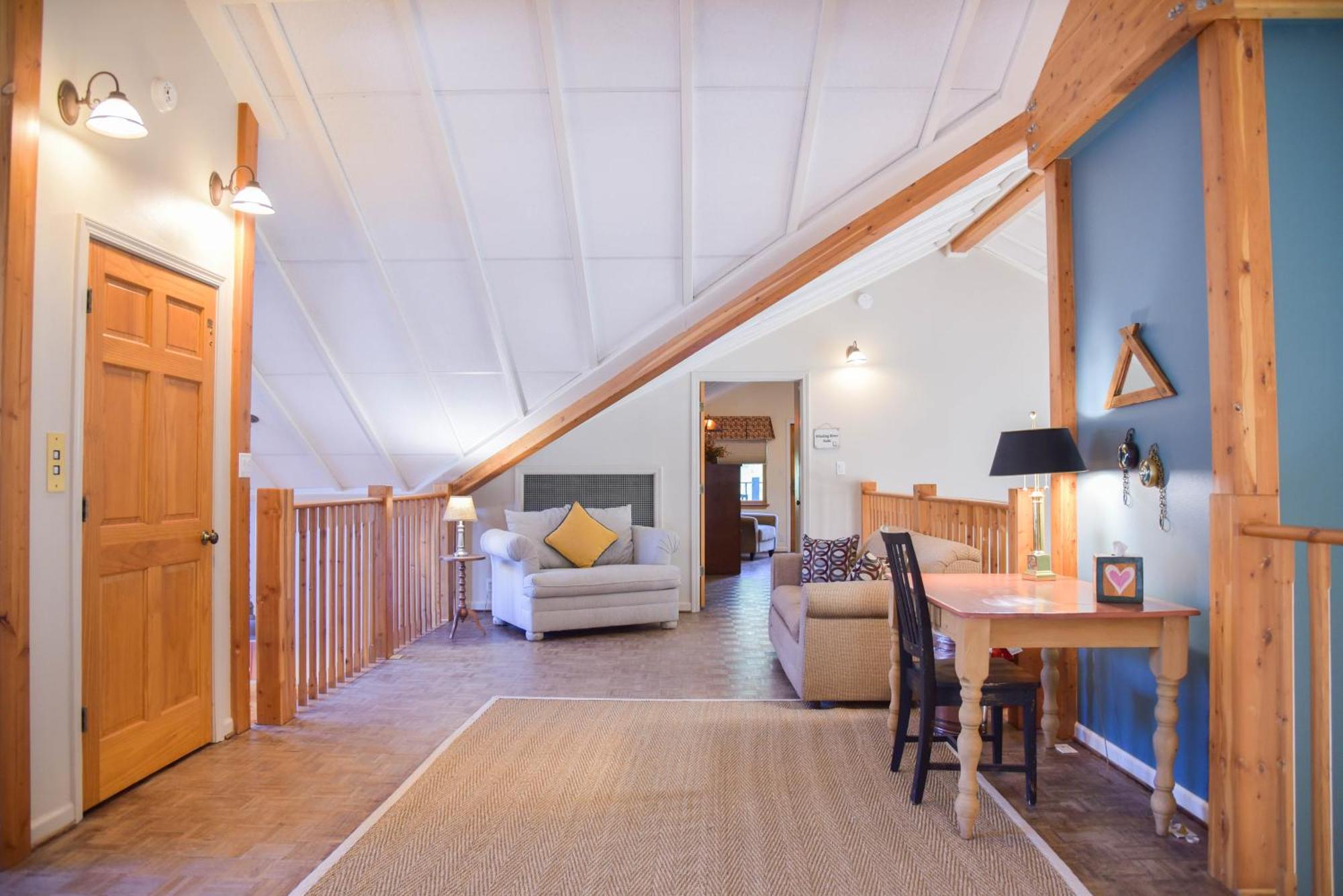 River Lyric Lodge - Formerly Double Dog 红河 外观 照片