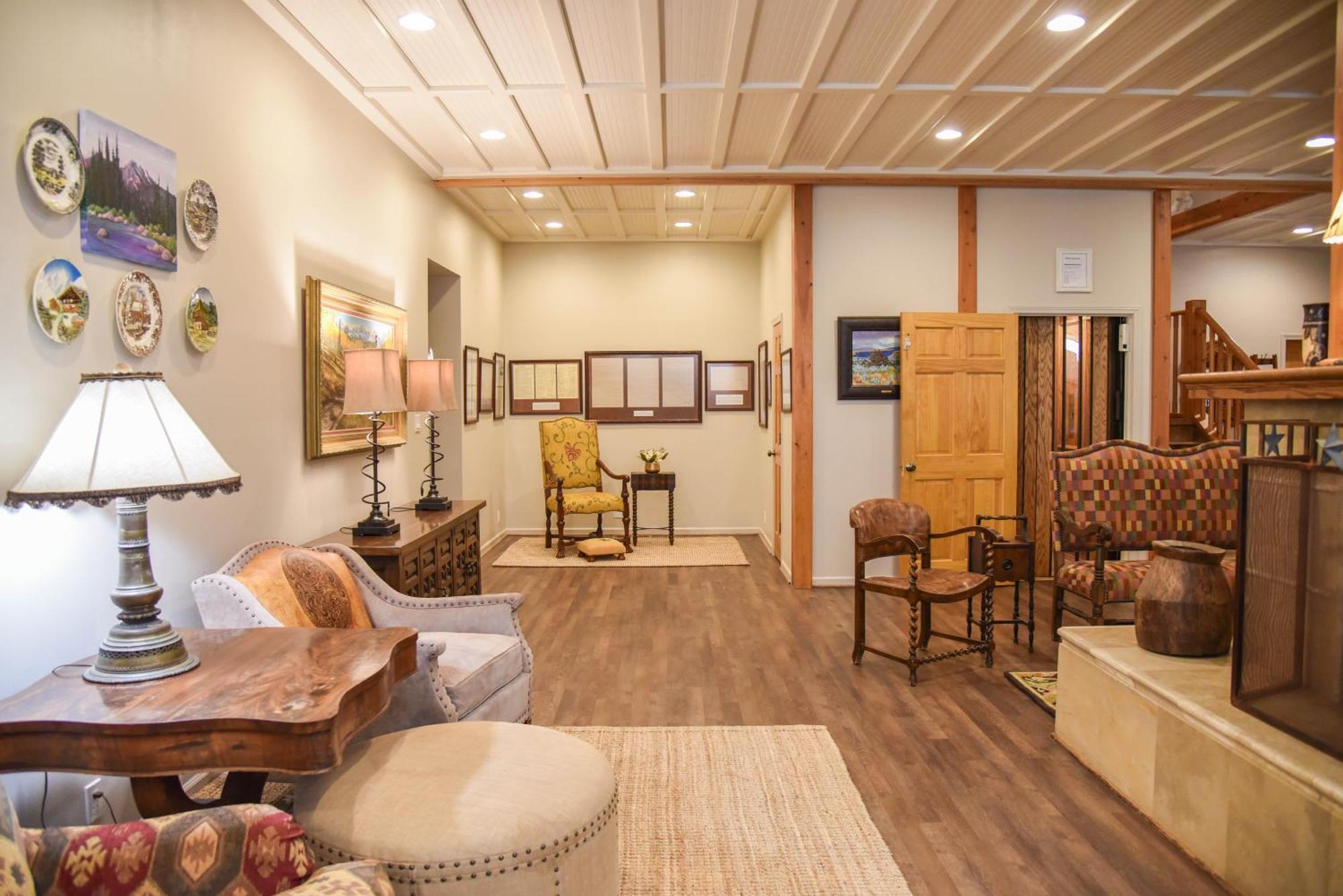 River Lyric Lodge - Formerly Double Dog 红河 外观 照片